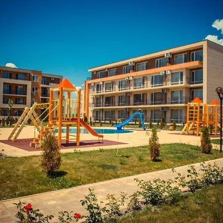 Noks A2-61 Large Sunny Апартамент Слънчев бряг